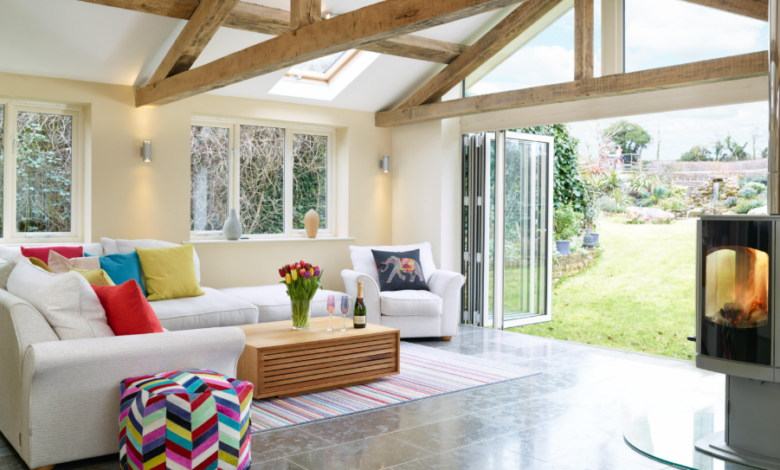 5 Reasons Why Folding Windows Are Redefining Modern Living 