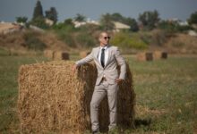 luminous arc inspiring visionary success